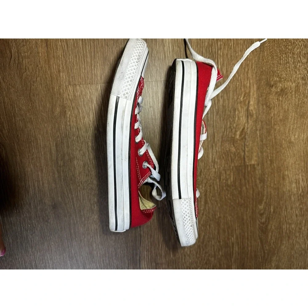Converse Chuck Taylor All Star Low Top Red Womens Size 7 Canvas Sneakers - Picture 7 of 8